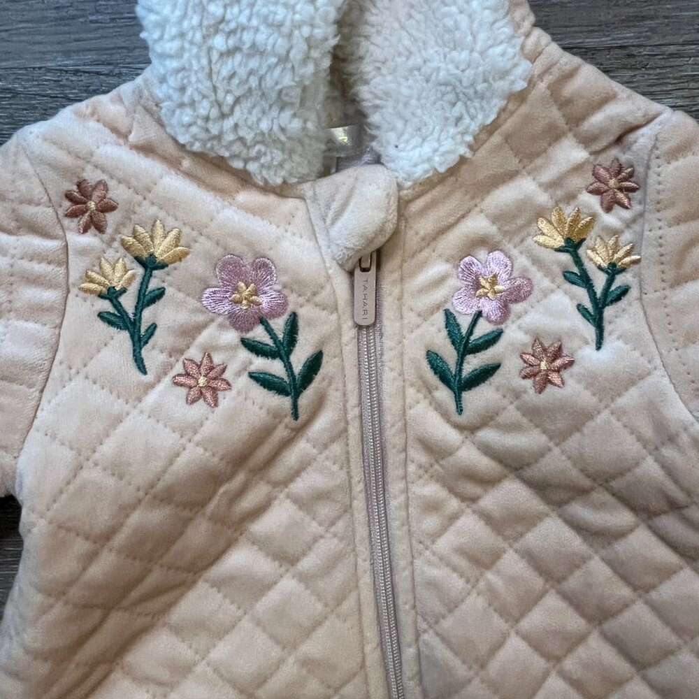 Tahari Baby Floral Winter Romper Beige 0-3M - Picture 2 of 4